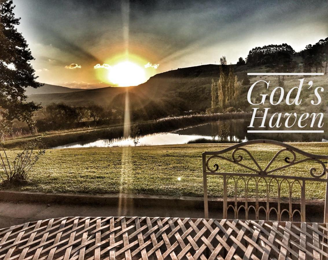 אונדרברג Rose Cottage @ Gods' Haven Eco Estate מראה חיצוני תמונה